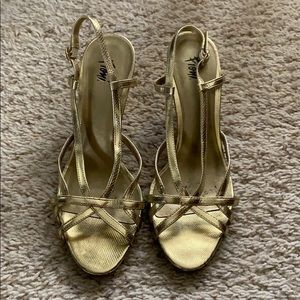 Gold snakeskin dress shoes